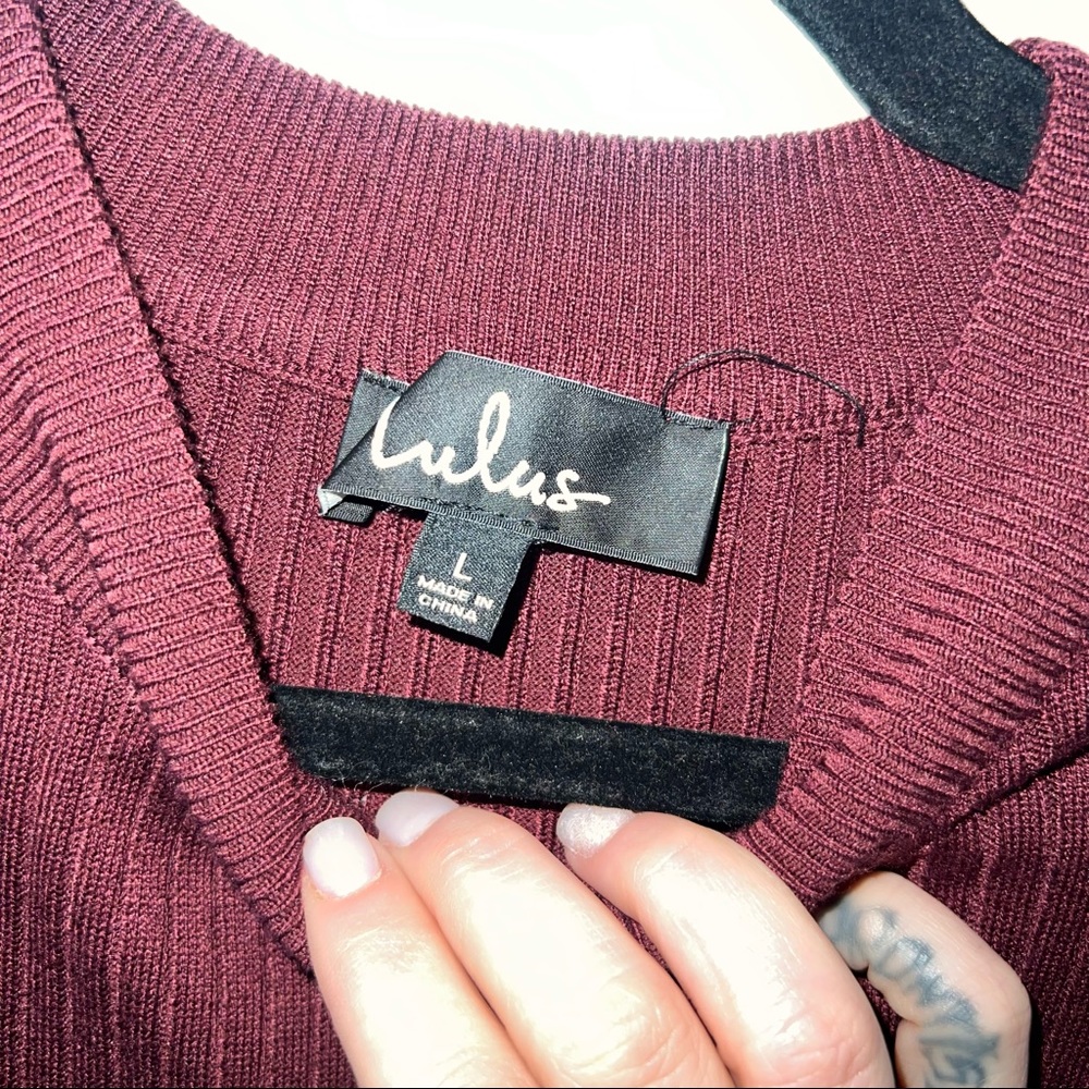 NWOT Lulu’s Mock Neck Sweater Dress - Picture 5 of 5